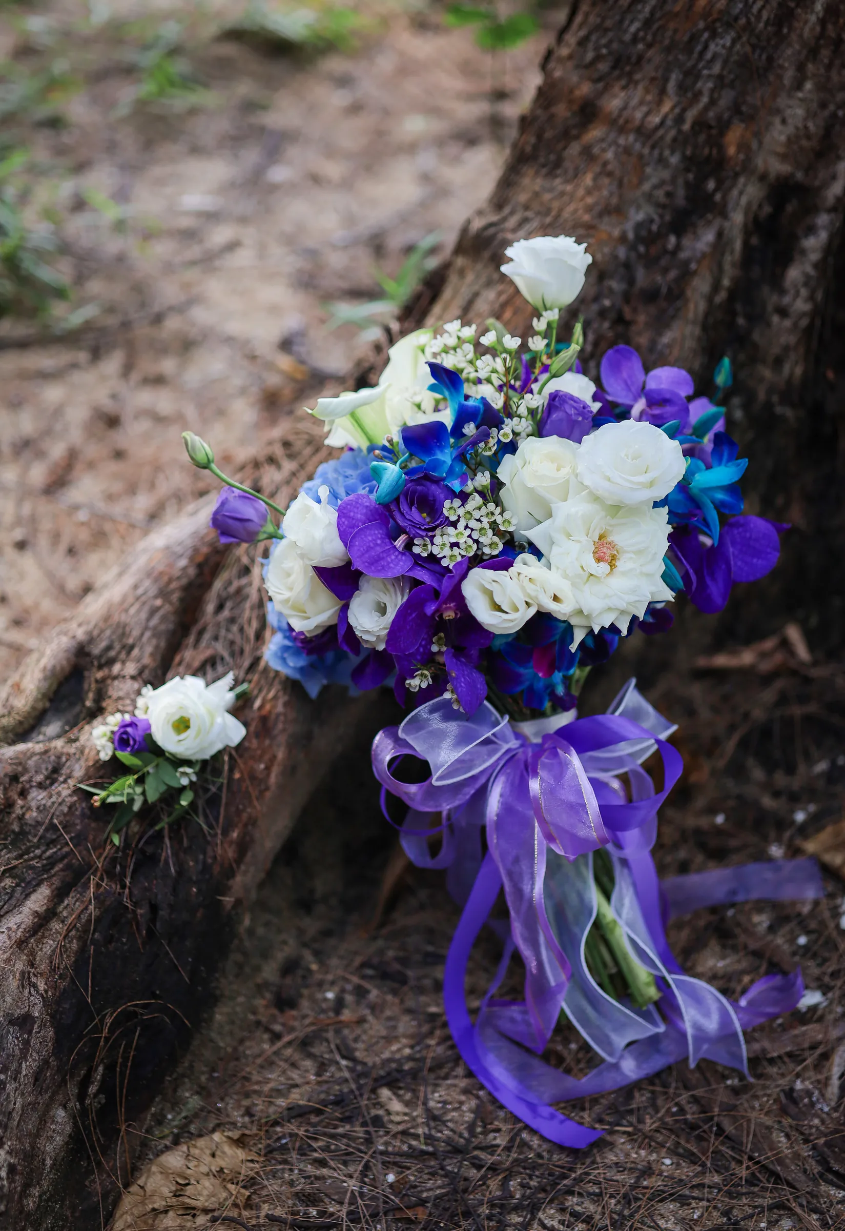 Simon & Zohra — Hua Beach, November 2025 — Phuket wedding florals by Supparin