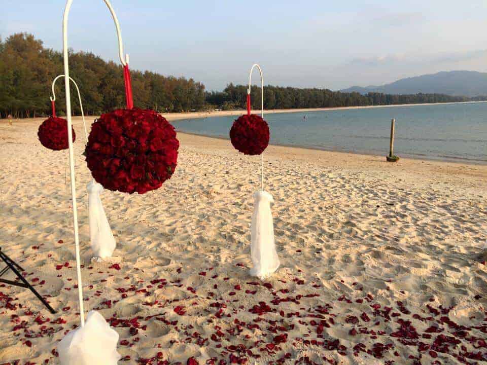 Phuket-wedding-flowers-customers-15